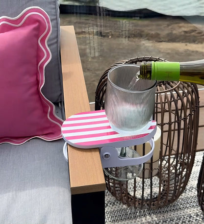 🏖️Clip-On Drink Holder – Secure Your Beverage Anywhere🍾
