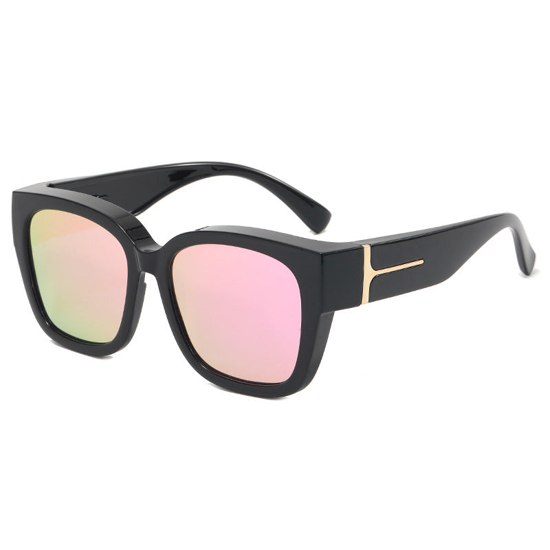 Women’s Polarized Square Sunglasses – Lightweight UV400 Shades for Driving, Beach & Travel