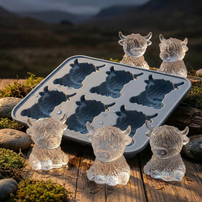 6‑Cavity Mini Highland Cow 3D Ice & Dessert Mold