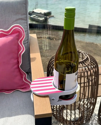 🏖️Clip-On Drink Holder – Secure Your Beverage Anywhere🍾