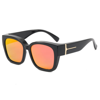 Women’s Polarized Square Sunglasses – Lightweight UV400 Shades for Driving, Beach & Travel