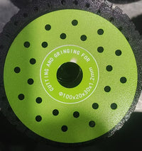 Green porous abrasive cutting disc