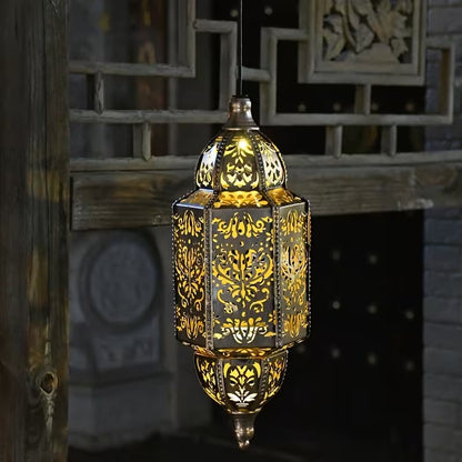 Baroque Style Solar Garden Lantern – Vintage Outdoor Light for Patio, Yard and Pathway Decor🏺