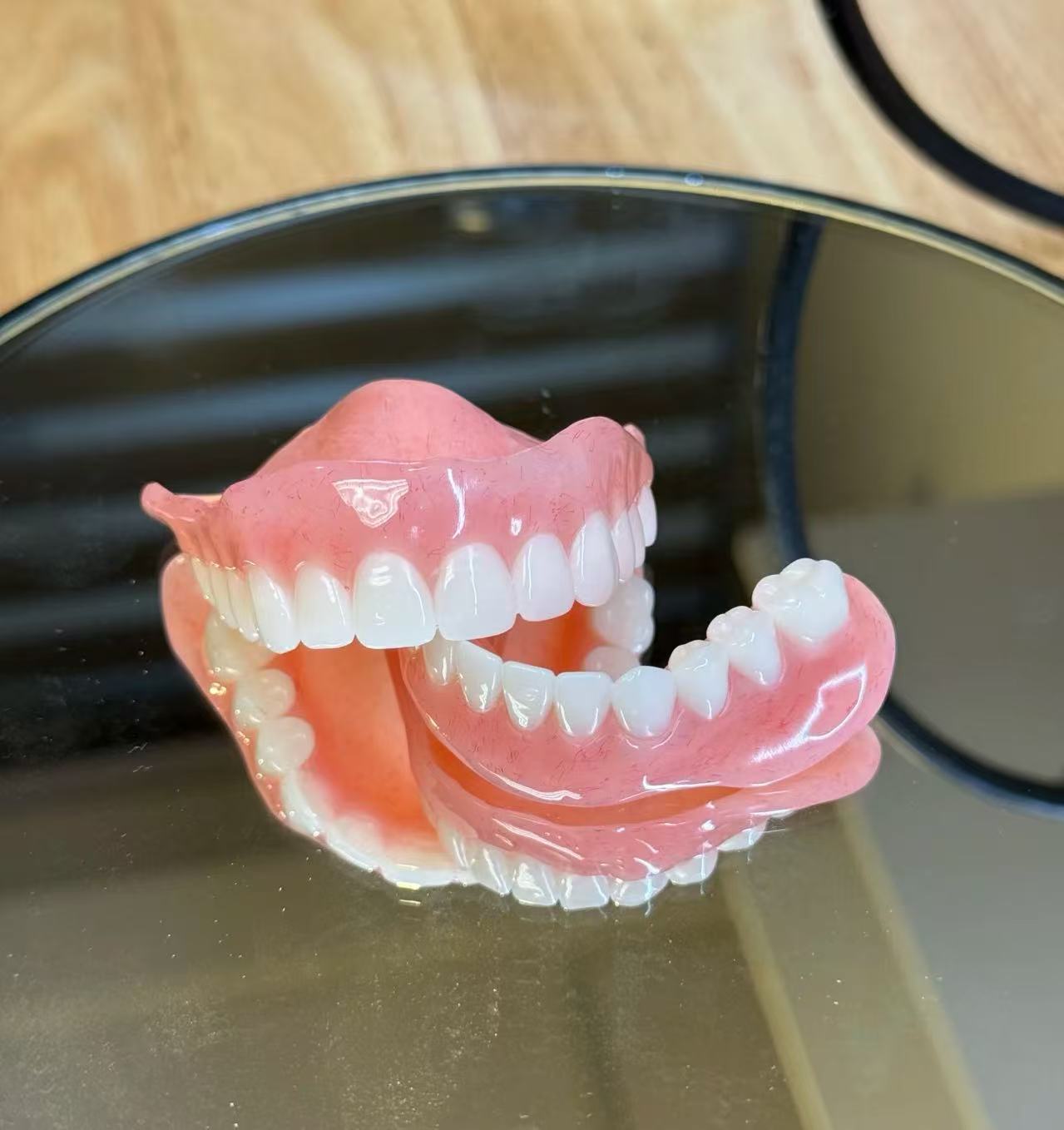 ORVYLA DENTURES-Boil-and-Bite Functional Denture, Self-fit at Home, Fully Adjustable for Narrow or Wide Arches, Long or Short-term Solution, Eat, Drink and Smile Confidently